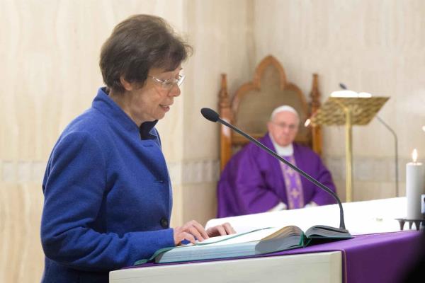 Tiene Vaticano primera mujer subsecretaria de Estado