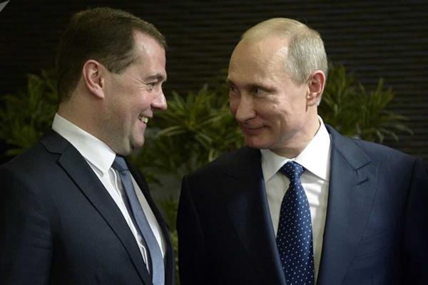 Putin propone reforma que podría vislumbrar su futuro político