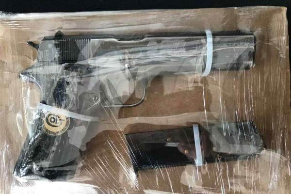 Detienen en Quilá a empistolado; circulaba en vehículo robado