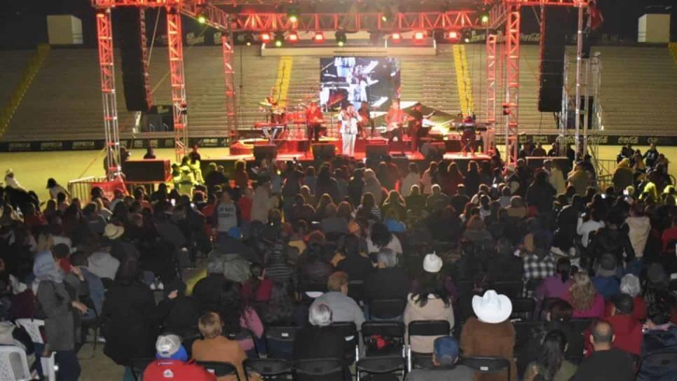 Miles disfrutan del segundo Baile del Recuerdo en Los Mochis