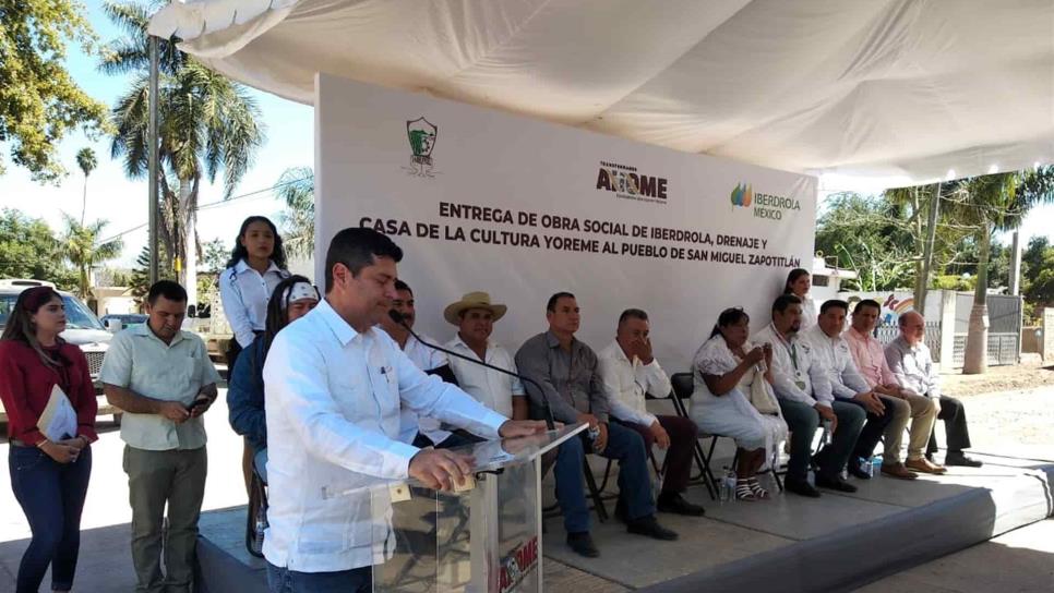 Entrega Iberdrola obras a San Miguel Zapotitlán