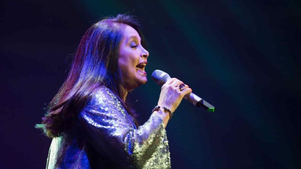 Daniela Romo no le entra al reggaetón