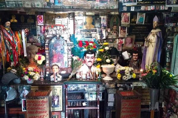 Capilla de Malverde entrega despensas a familias por Covid-19