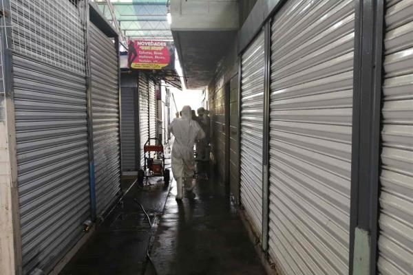 Continúa campaña de sanitización Salud Ahome en mercados