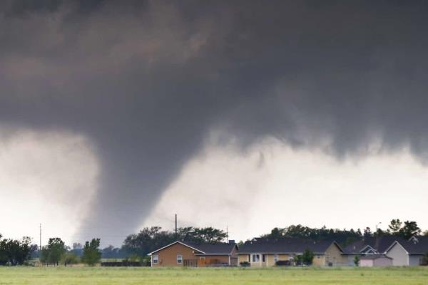 Tornados en el sur de EUA dejan seis muertos