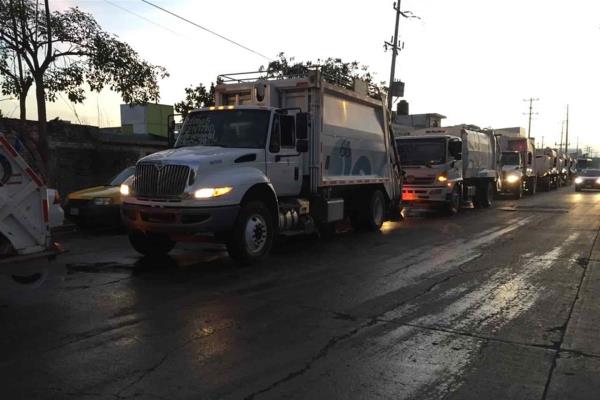 Se manifiestan sindicalizados de Aseo Urbano de Mazatlán