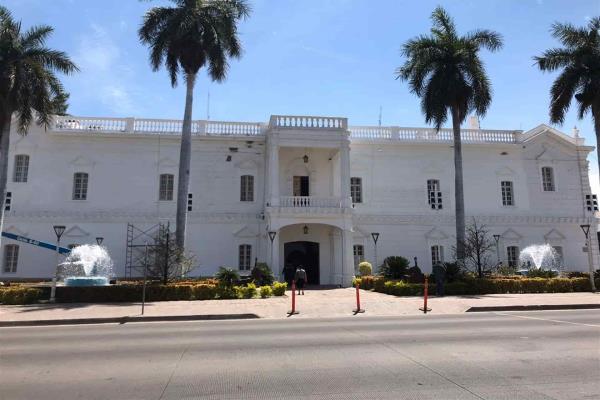 Ciudadanos denuncian notificaciones de embargo por no pagar el Predial en Culiacán
