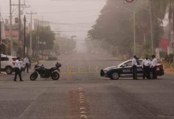 Policías niegan el acceso a personal del ginecopediátrico del IMSS