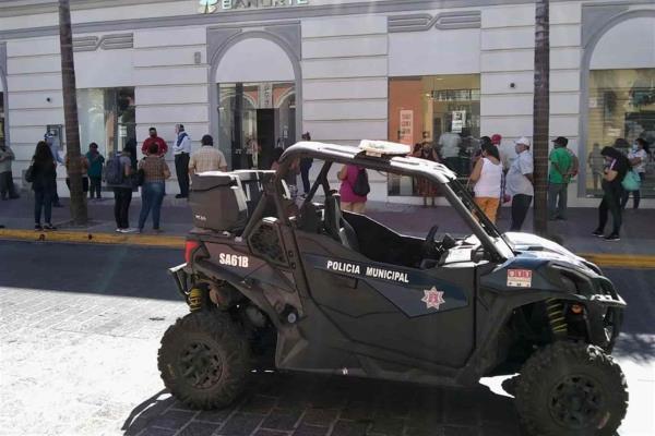 Vigila Policía Municipal zonas concurridas en el Día del Maestro y de quincena