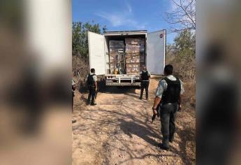 Guardia Nacional localiza camión con medicamentos despojado en Mazatlán