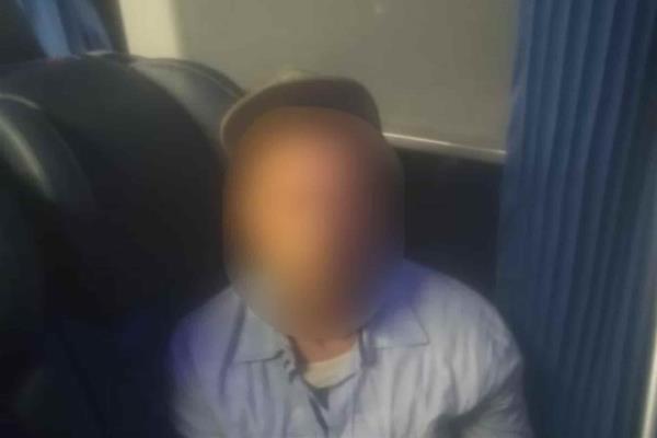 Militares detienen en El Desengaño a un hombre con heroína