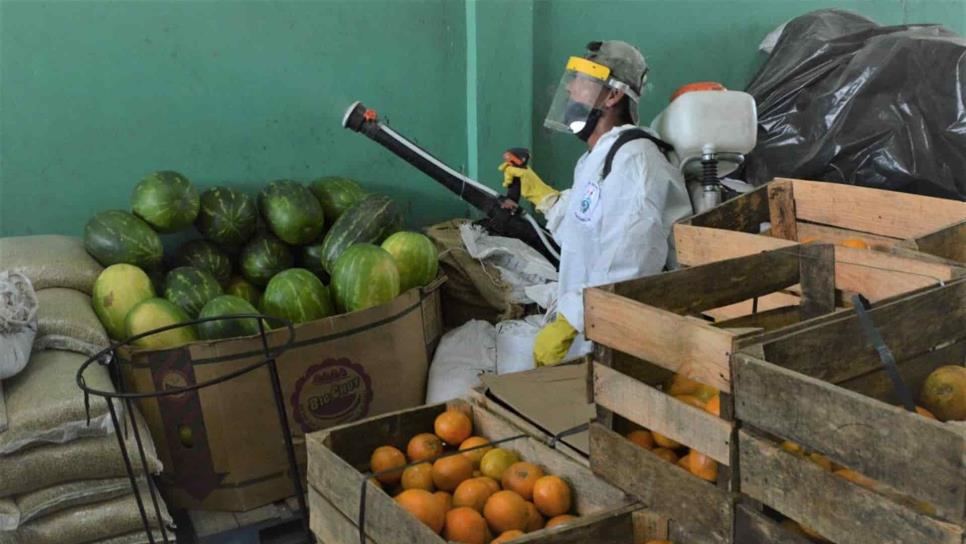 Mantienen sanitización en mercados de abastos en Mazatlán Mantienen sanitización en mercados de abastos en Mazatlán