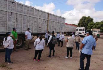 “Ejército Blanco” recorre el Campo 35; entregan kits de higiene