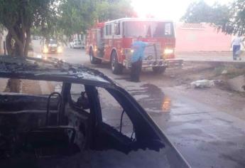 Se incendia vehículo en el Nuevo Horizonte