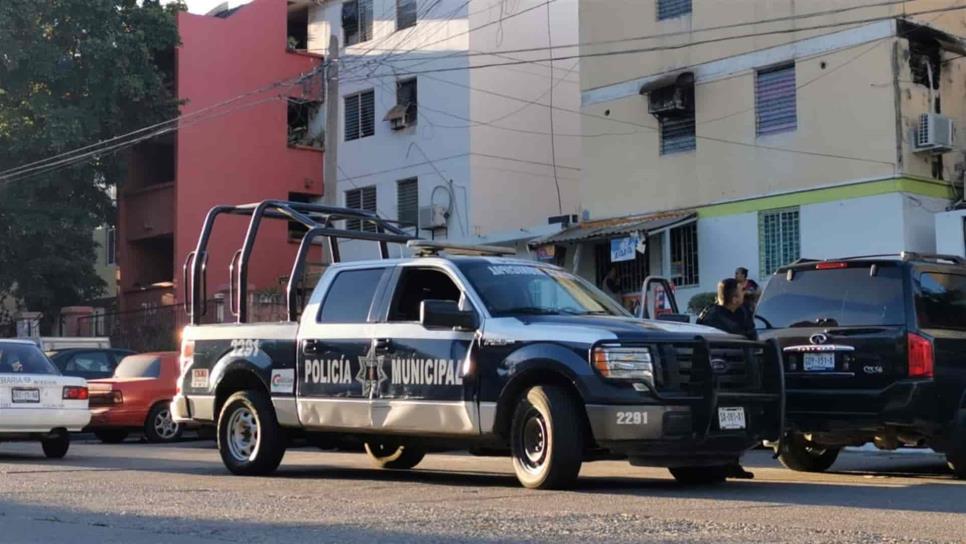 Persecución deja un detenido y un vehículo recuperado en Culiacán