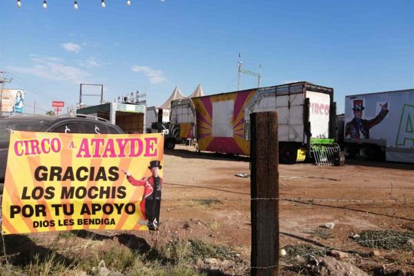 Piden ayuda para familia circense varada por Covid-19 en Los Mochis