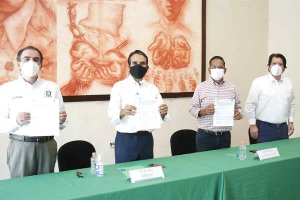 Firma convenio Cobaes y Ayuntamiento de Salvador Alvarado