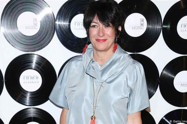 Arrestan a Ghislaine Maxwell, expareja de Jeffrey Epstein
