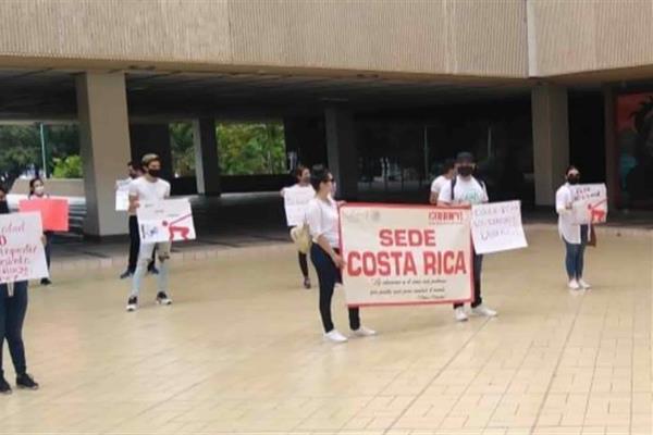 Siguen sin respuesta despedidos del Conafe