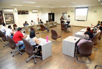 Capacitan a personal de Ingresos de Ahome en protocolos de Atención en el Servicio Público