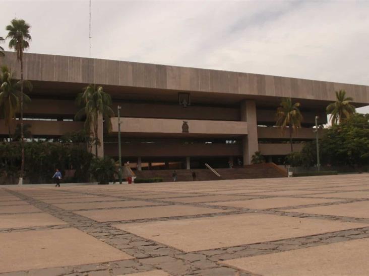 Prevén renuncia de más funcionarios estatales ante contienda electoral Prevén renuncia de más funcionarios estatales ante contienda electoral