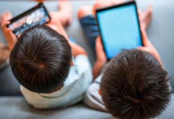 Uso excesivo de tablets y celulares pueden ocasionar daños emocionales en niños, alertan