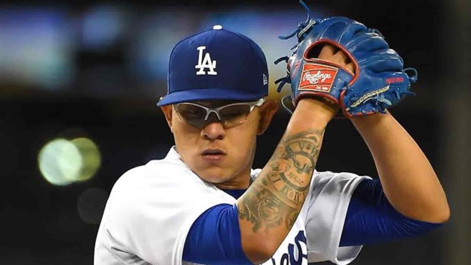 Julio Urías; el ex lanzador de los Dodgers en la MLB es acusado de 5 delitos menores