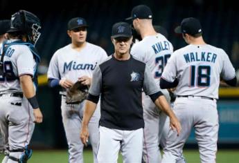 Marlins pone en pausa su temporada por brote de Covid-19