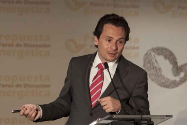 Lozoya denuncia a expresidente Peña Nieto y a exsecretario Videgaray