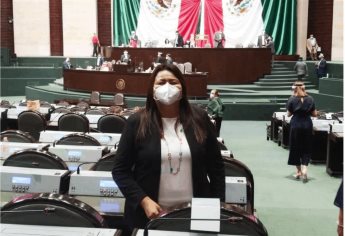 Diputada Federal ofrece apoyo a maestros del Conafe