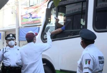 Estrada Ferreiro ordena arrestar a pasajeros que no utilicen cubrebocas en transporte público