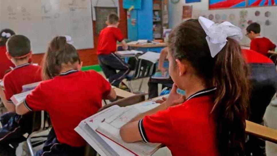 Cierre de colegios obliga a docentes a autoemplearse