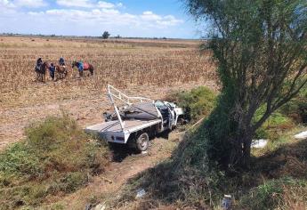 Accidente deja dos lesionando en la carretera a El Colorado