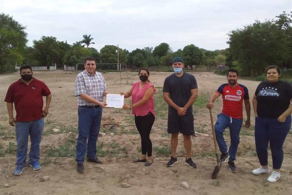 Llevaremos la campaña de arborización a cada sindicatura de El Fuerte: Román Padilla