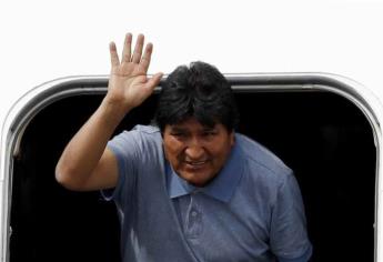 Denuncian a Evo Morales por mantener relación con una menor de edad