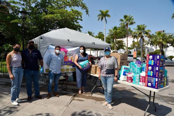 Lleva DIF Ahome apoyo para el albergue Santa Rosa