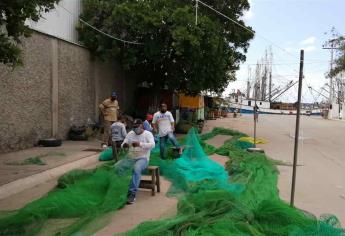 Desean tejedores de redes camaroneras suerte a pescadores en subsidio al diésel marino