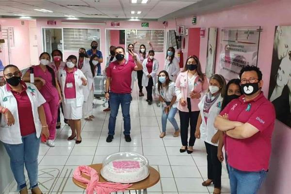 Uneme celebra cinco años de atender a pacientes con Cáncer de Mama