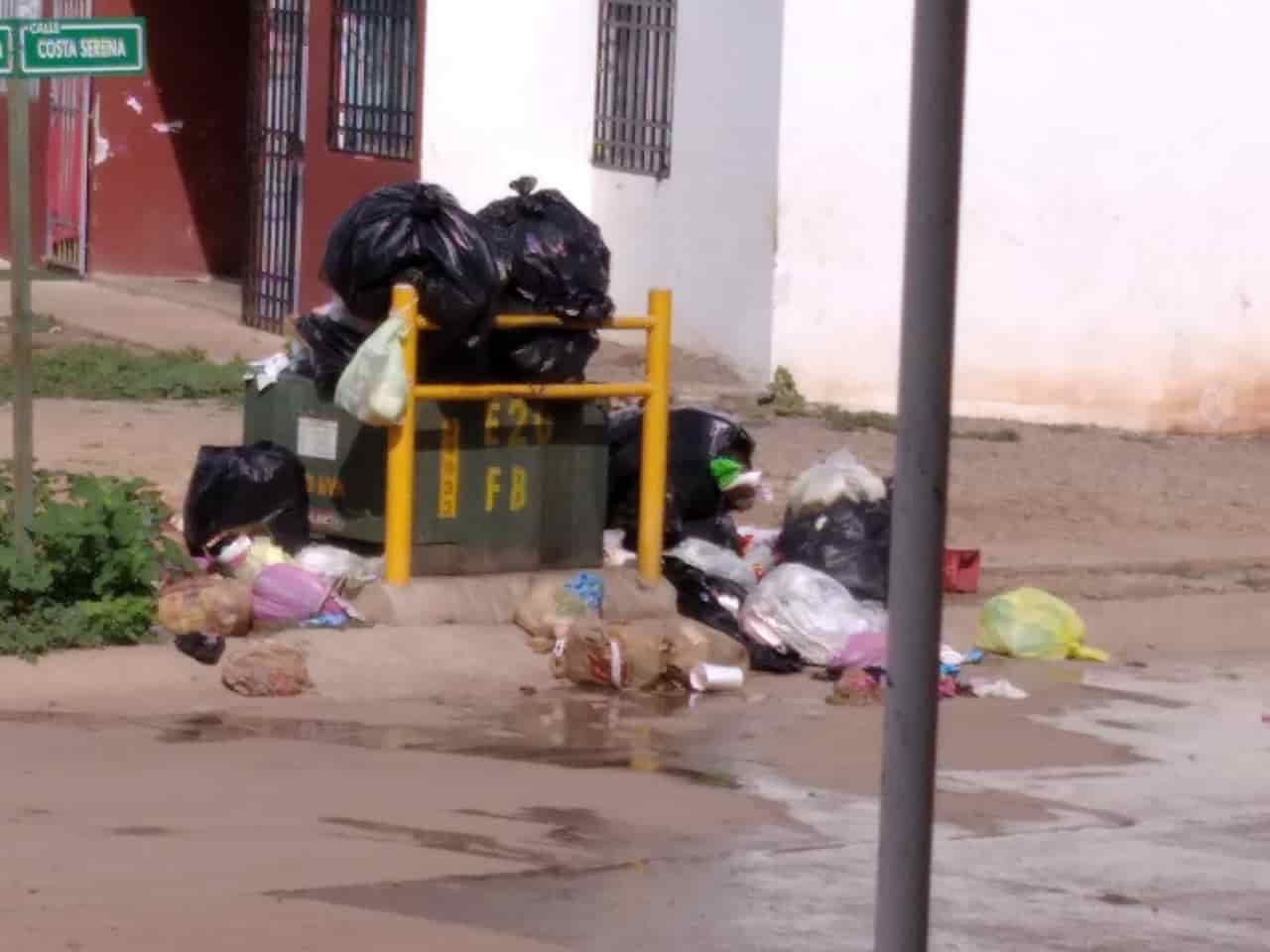 Vecinos de Costas del Sol denuncian fallas en recolección de basura