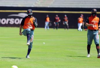 Reportan más jugadores a la práctica de Naranjeros