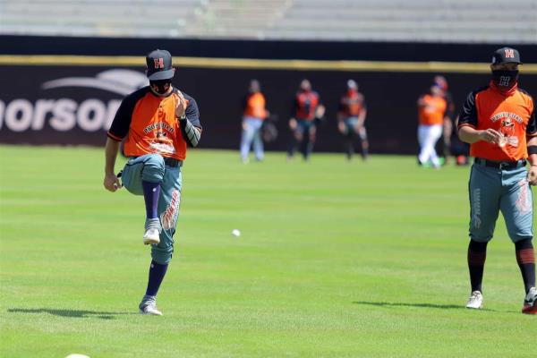 Reportan más jugadores a la práctica de Naranjeros