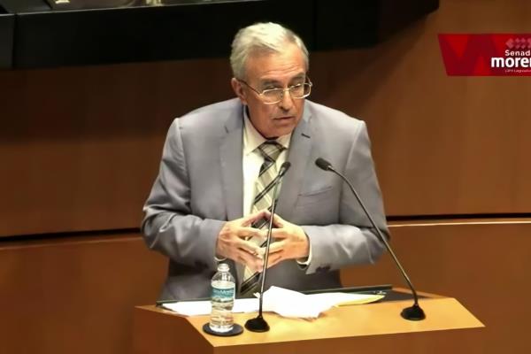 Presenta Rocha Moya la Iniciativa de Ley General de Educación Superior