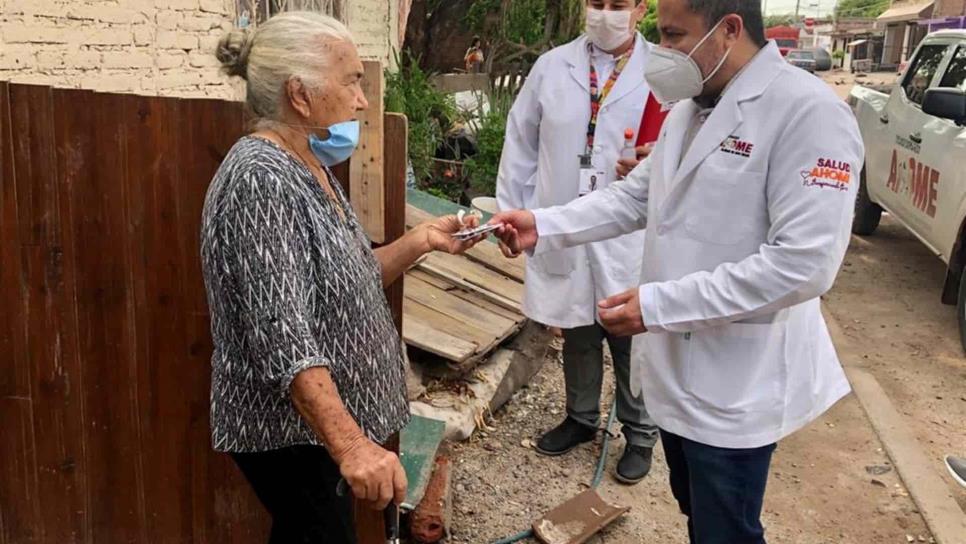 Salud Ahome entrega apoyos y medicamentos en la colonia “72” Salud Ahome entrega apoyos y medicamentos en la colonia “72”