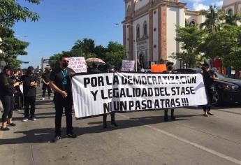 Trabajadores del Stase se manifiestan en Catedral