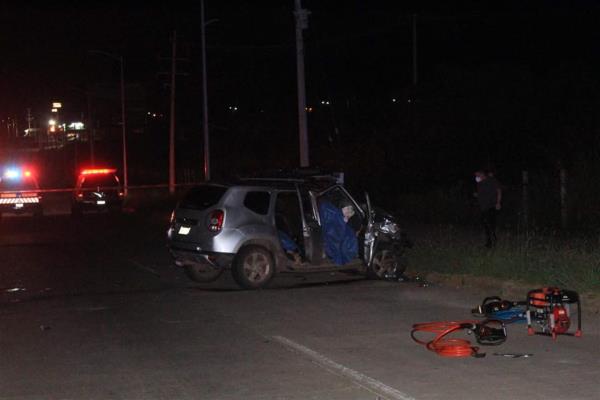 Mueren dos mujeres en choque frontal, al oriente de Culiacán; una más queda grave