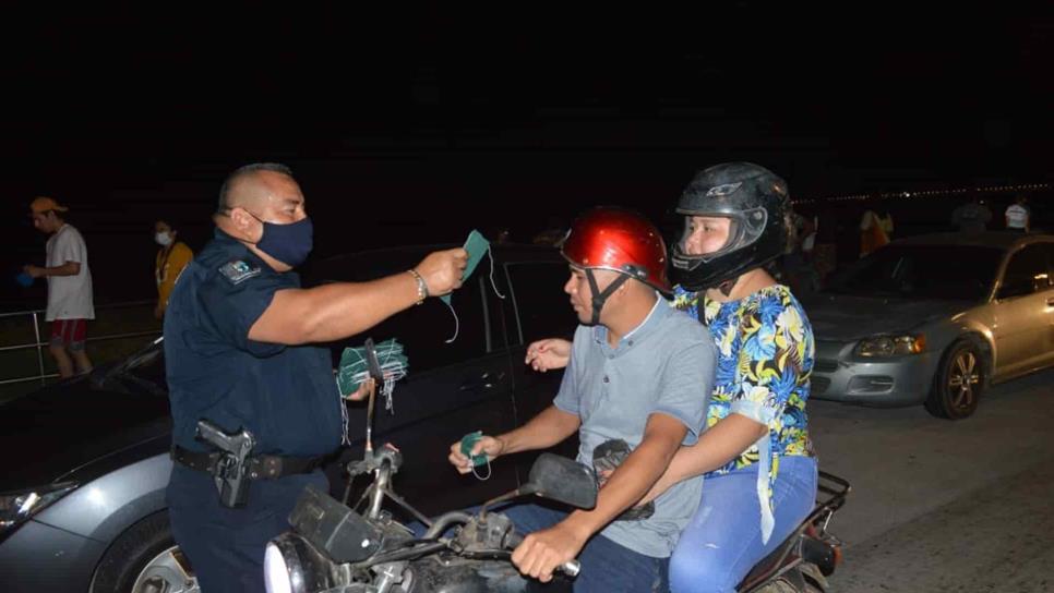 Distribuye Capta 5 mil cubrebocas este fin de semana área turística de Mazatlán