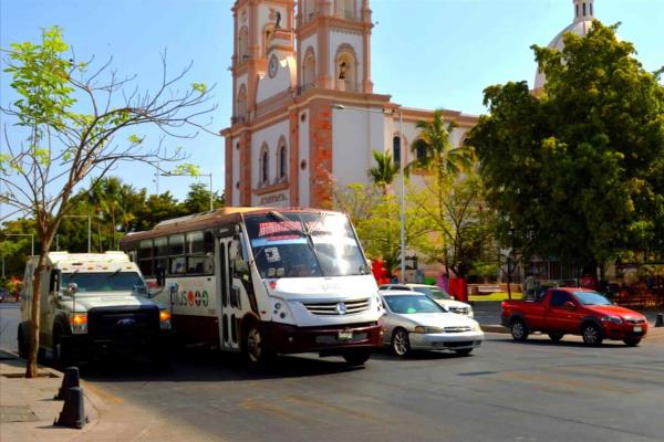 Otorgar 50 % de descuento a adultos mayores en pasaje golpea los bolsillos de urbanos