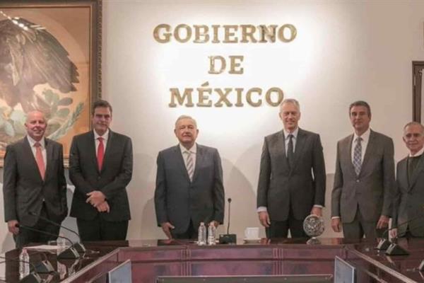 Coca-Cola impulsará más de 1.2 millones de pequeños comercios