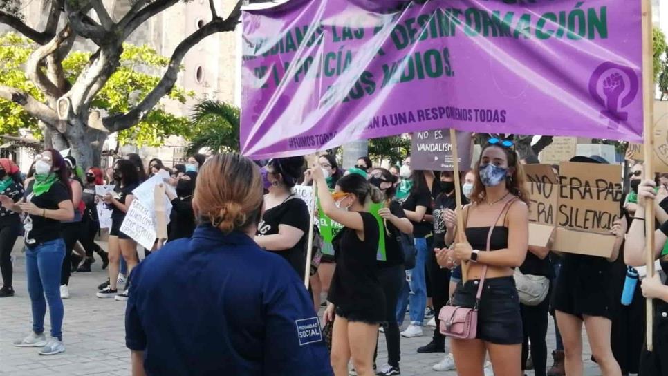 Hostigamiento y discriminación que vivimos el 28S no se debe de repetir: feministas