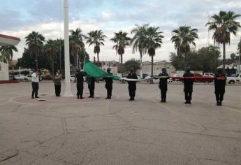 Con izamiento de bandera autoridades conmemoran el Día de la Raza